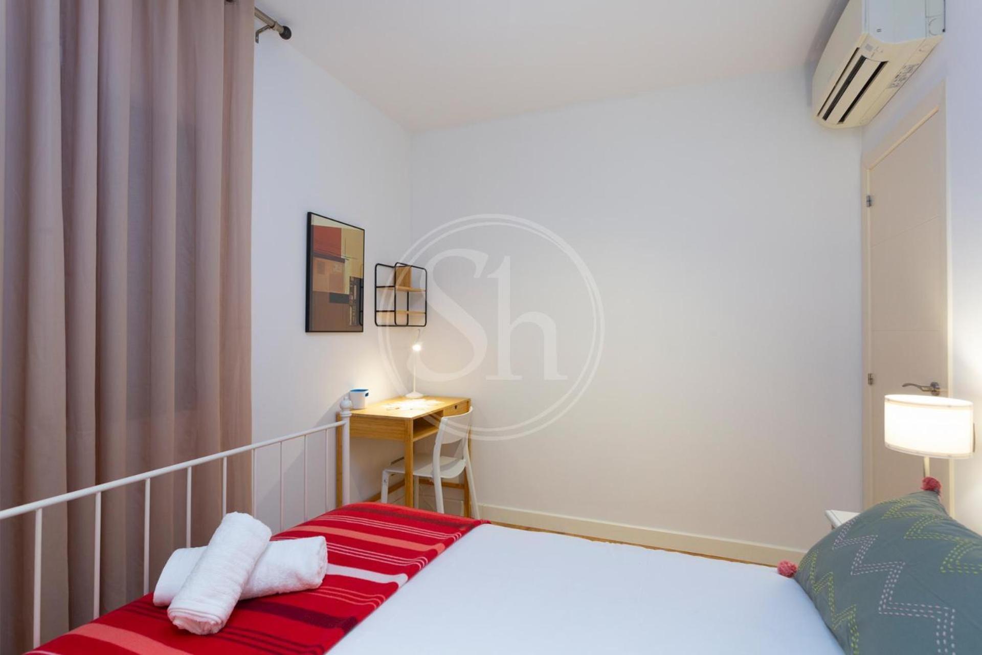 Bonito Apartamento Cerca De La Sagrada Familia Barcellona Esterno foto
