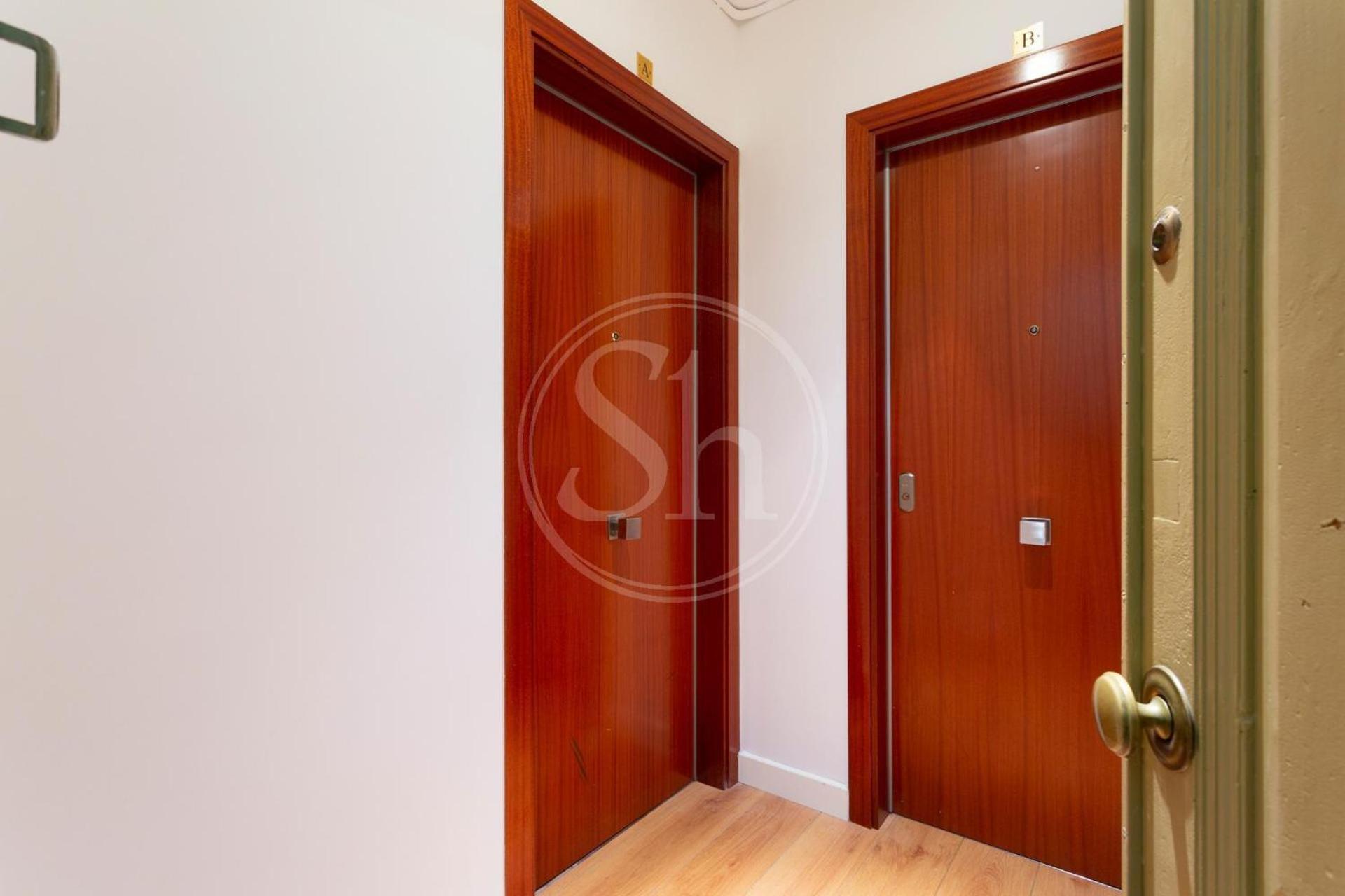Bonito Apartamento Cerca De La Sagrada Familia Barcellona Esterno foto