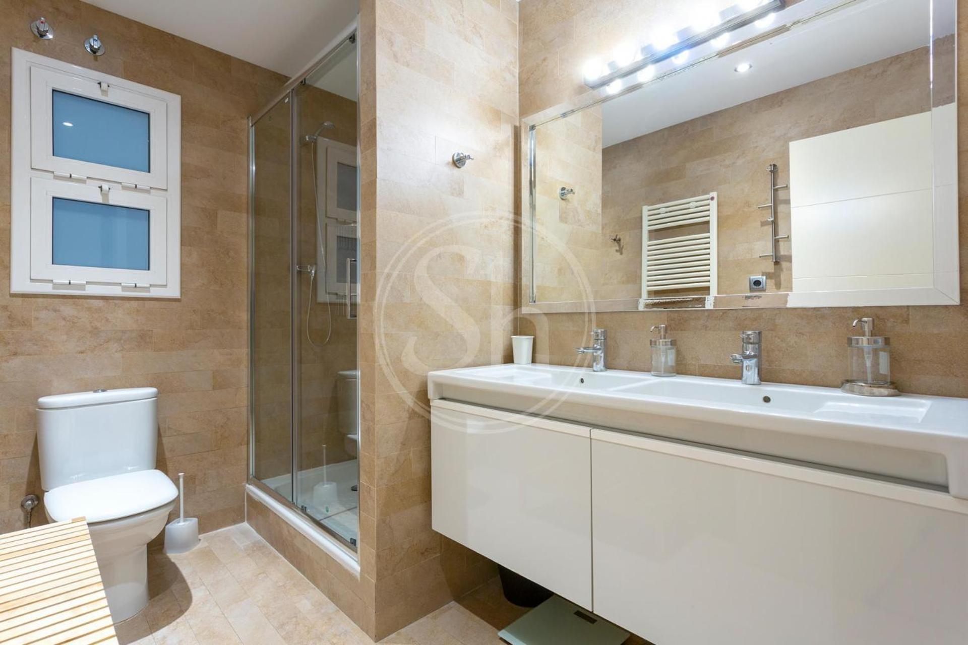 Bonito Apartamento Cerca De La Sagrada Familia Barcellona Esterno foto