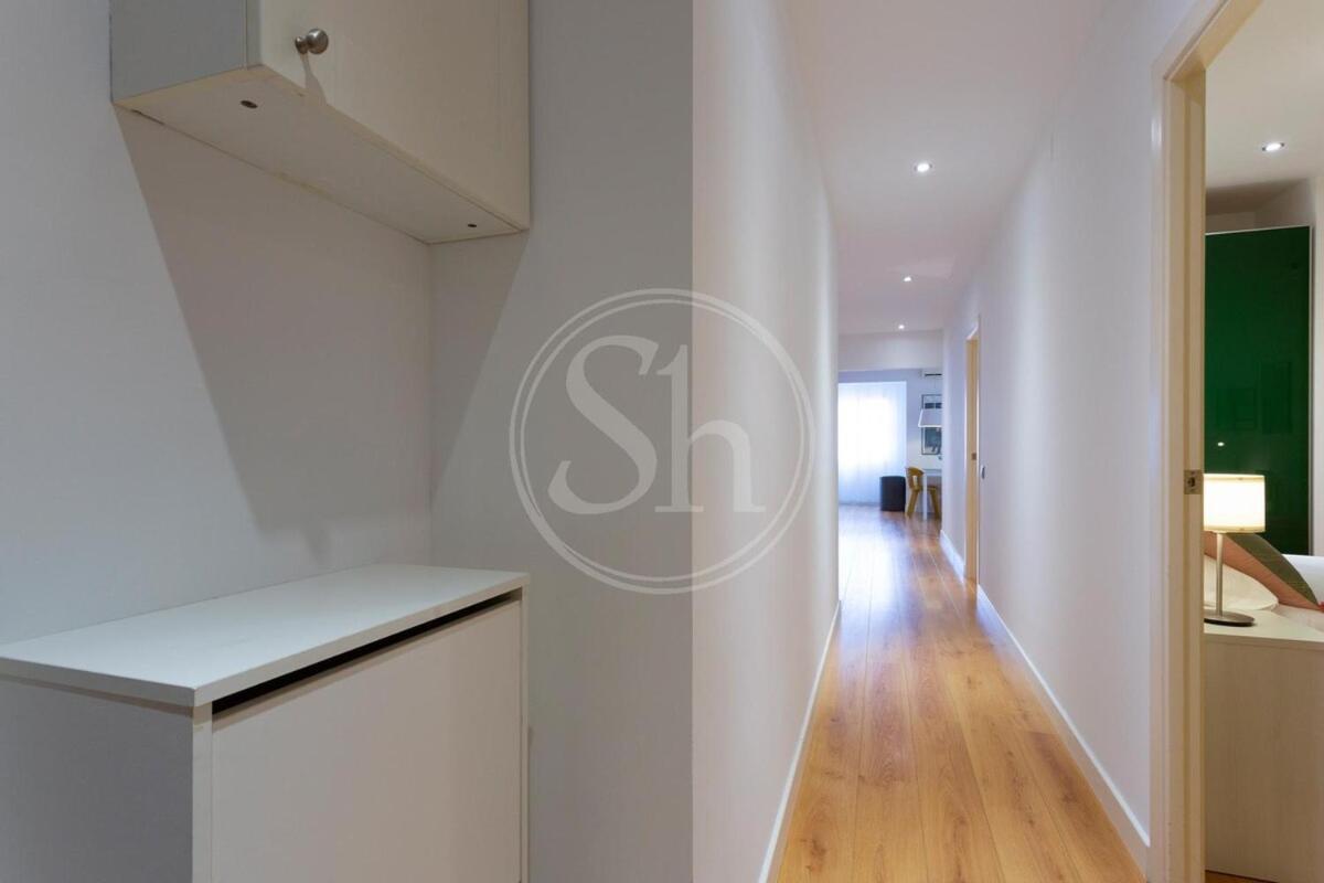Bonito Apartamento Cerca De La Sagrada Familia Barcellona Esterno foto