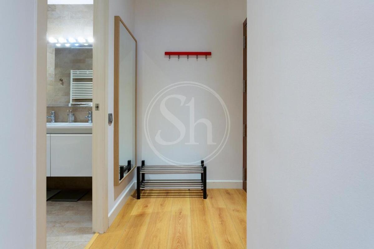 Bonito Apartamento Cerca De La Sagrada Familia Barcellona Esterno foto